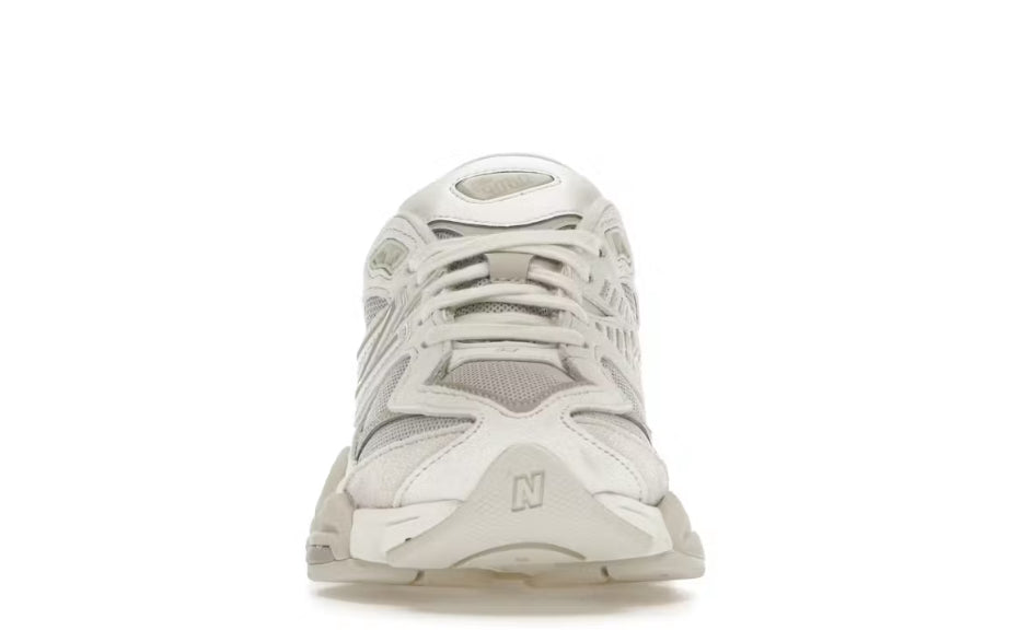 New Balance 9060 Grey Moonbeam