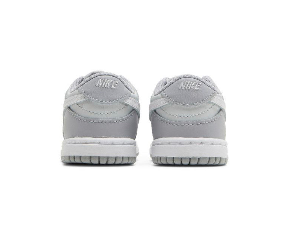 Nike Dunk Low Two Toned Grey