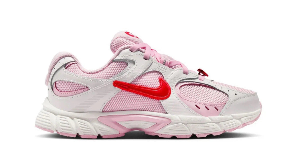 Nike V5 RNR Valentines Day Pink
