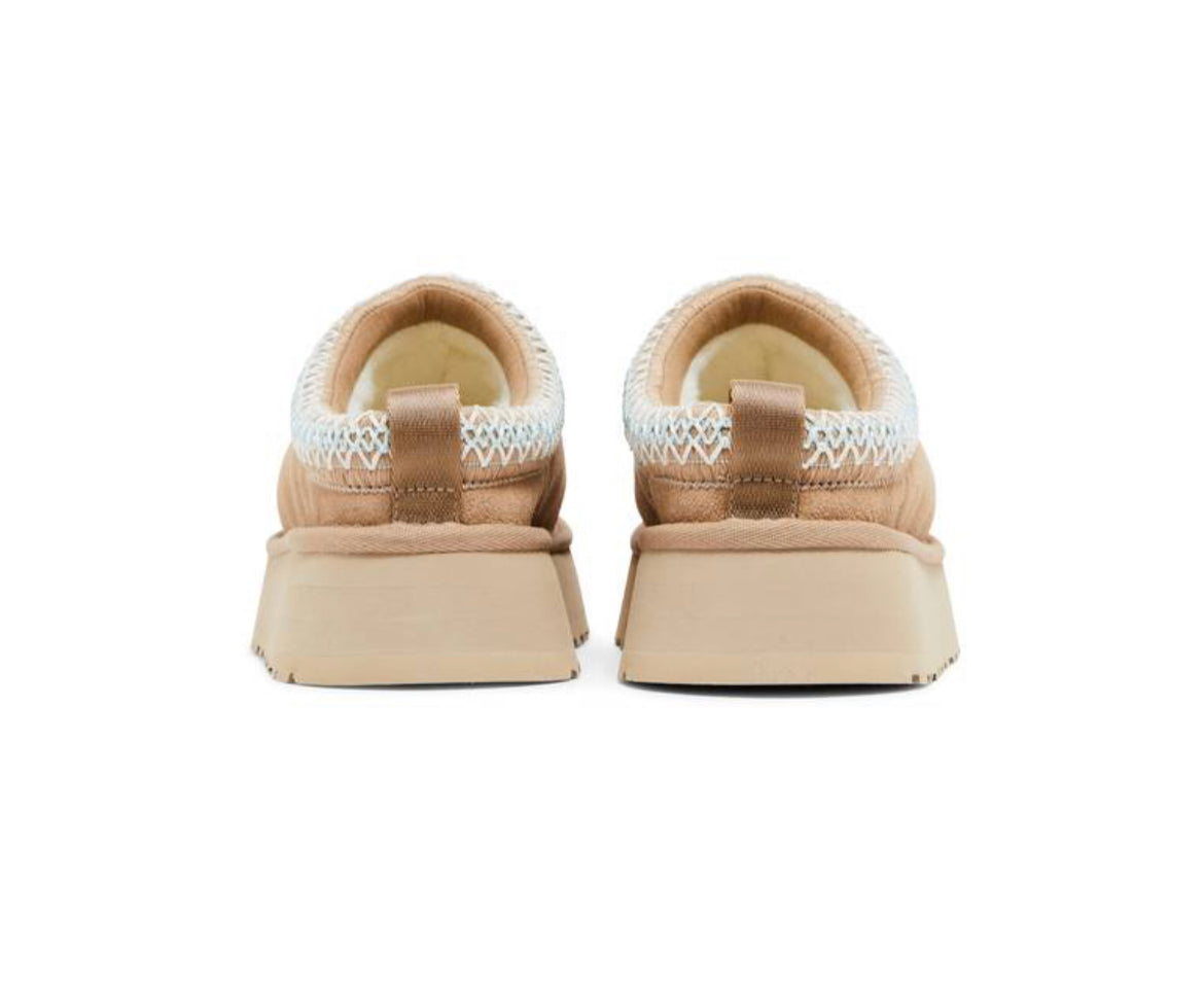UGG Tazz Sand
